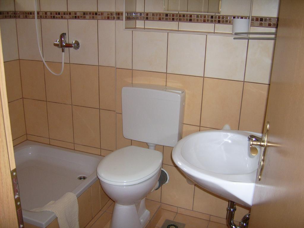 Pension Regenbogen Stralsund Extérieur photo