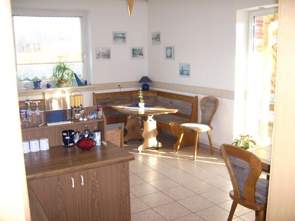 Pension Regenbogen Stralsund Extérieur photo